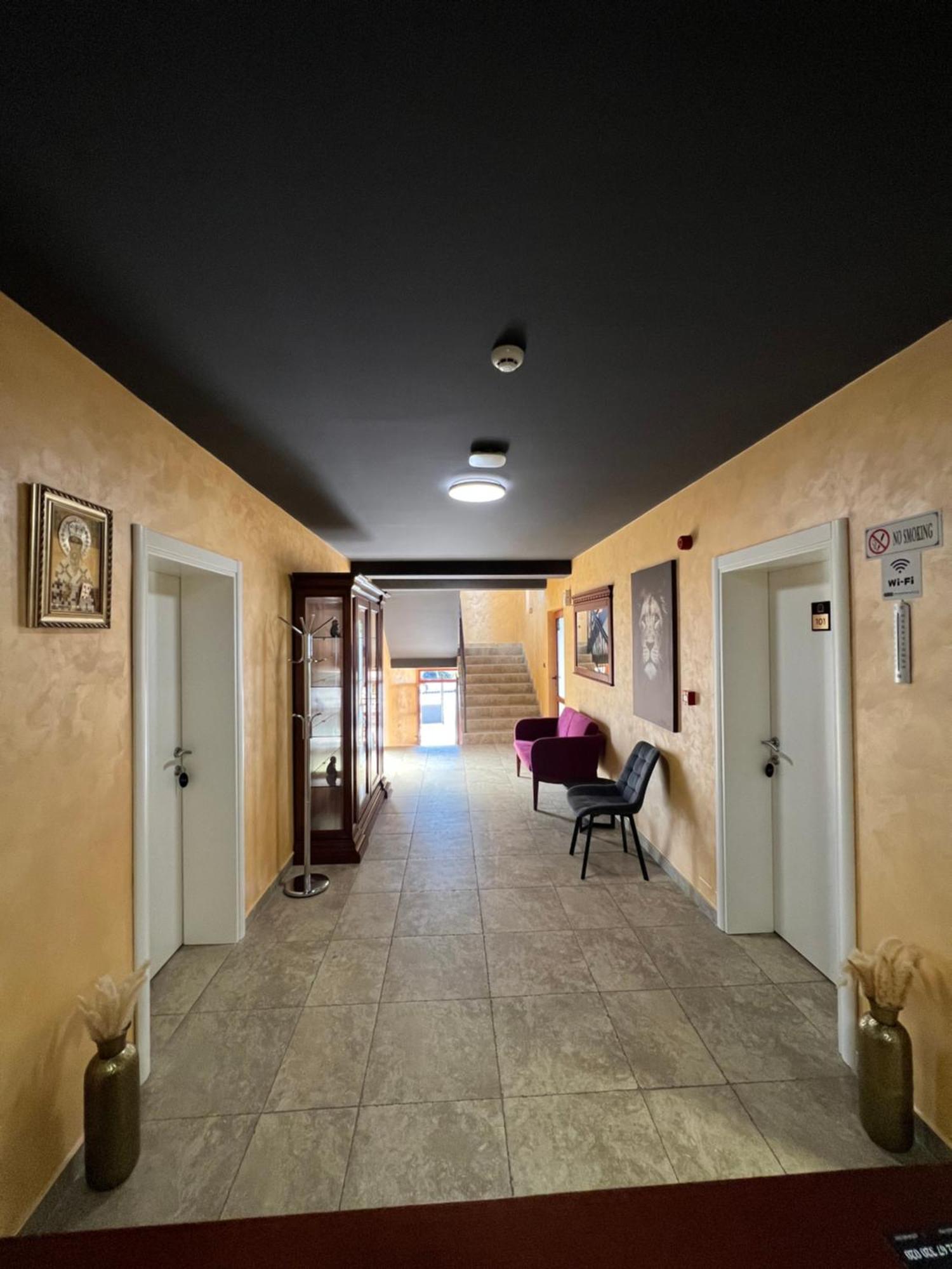 Motel Zeta Lux Mitrovici  Exterior foto